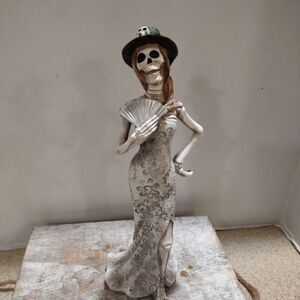 Day of The Dead Skeleton Resin Figurines Halloween Sugar Skull NWOT Vintage